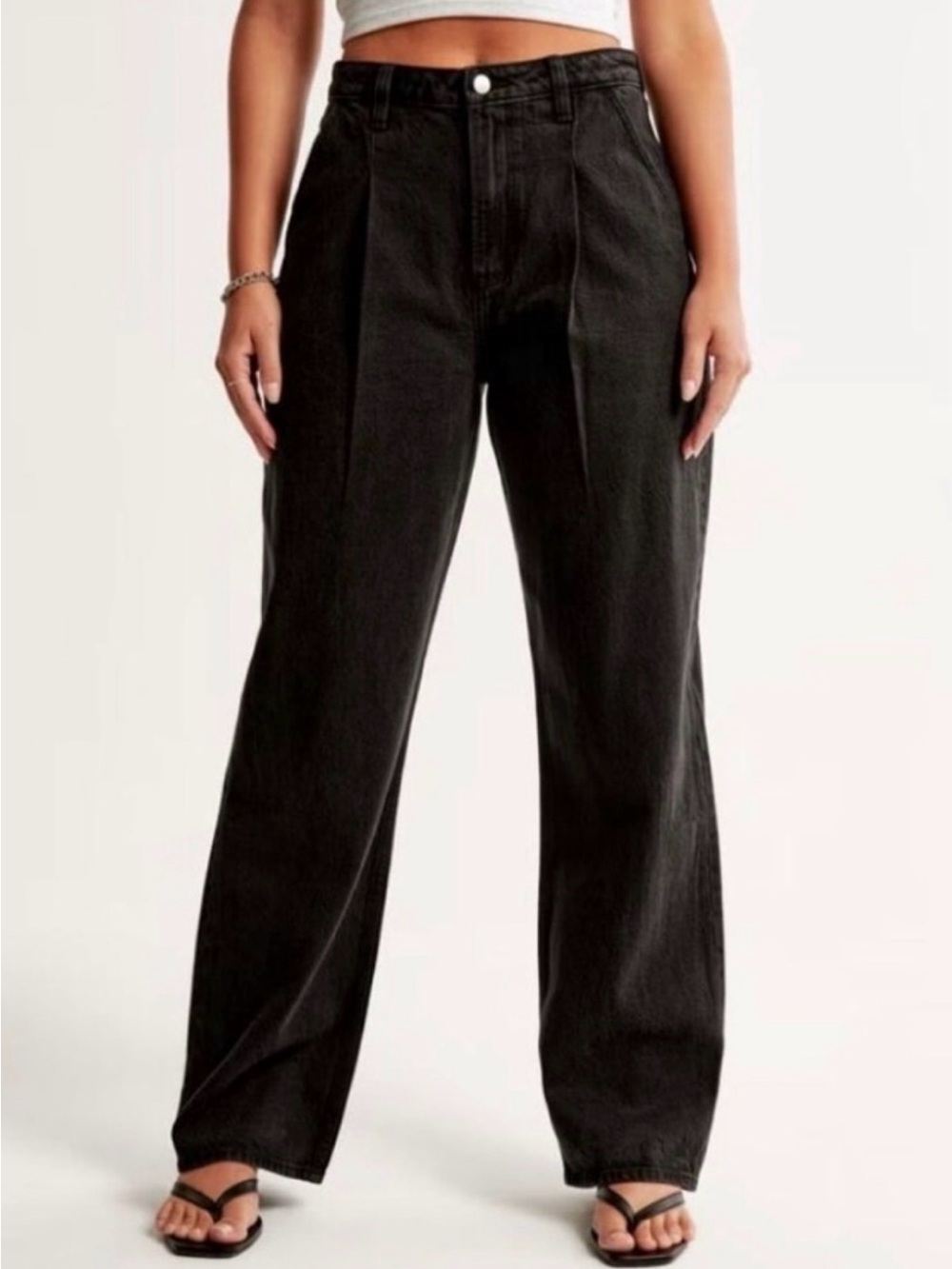 Abercrombie & Fitch The Loose High Rise Pleated Jeans Size 33 / 16R Black NWT